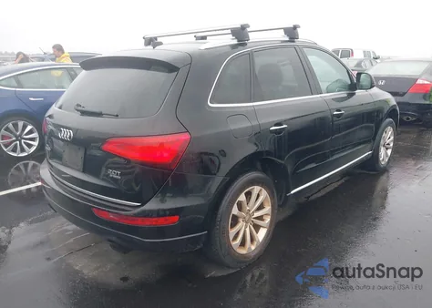 2016 Audi Q5 2.0T Premium z USA, uszkodzony, nr VIN WA1L2AFP1GA094650